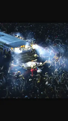 Where should the survivors go in the face of the end of the world#tiktok #movie #foryou #film 