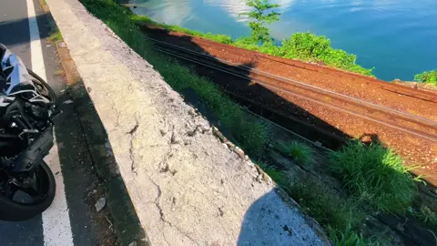 Lý do gọi Huế là tp mộng mơ cũng phải, khi mà điểm đầu tiên đến Huế đã thấy thơ mộng như trong tranh rồi #xh #xuhuong #canhdep #dulichvietnam #chualanh 