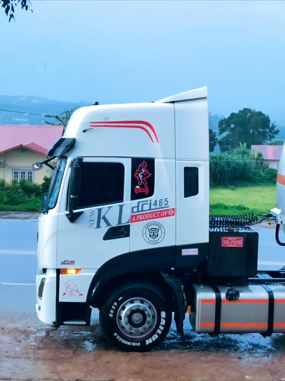 ကားရေဆေးပီးမိုးရွာ ရှယ်ပဲပေါ့🫠😑@Pyae Phyo  @Min Xtet Ar Kar @Brake🛃 @🌜Aung🍂 Ko🍁 Latt🌛 @🚛⚡Myint Myat Kyaw⚡🚛1.0M @🫂 Kaung Pyae 🇱🇹🚬 #foryou #viralvideo 