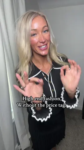 This is a very elegant sweater dress! Grace Karin have high end style at a great print! #elegant #sweaterdress #outfit #classystyle #officeoutfit 