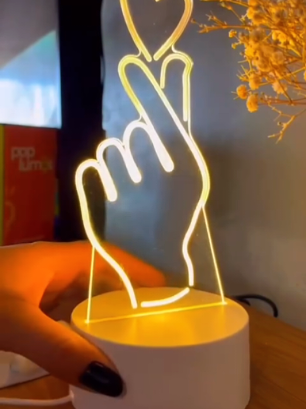 Luminária LED 3D de Mesa Abajur Criativo em Acrílico Decorativa 3 Cores Tomada #luminariasdecorativas #luminaria #lumimarialed #luminaria3d #luminariaacrilico 