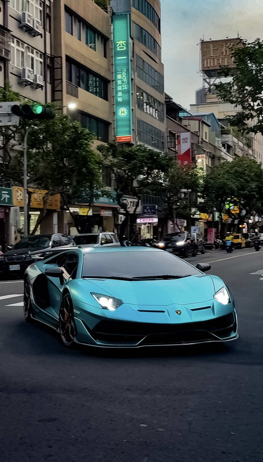 Lamborghini Aventador SVJ..🚀🔥   全球限量900台 要價3000多萬！   #lamborghini #aventador #svj #taiwan 