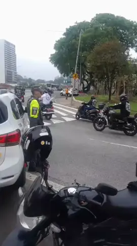 #viraltiktok #vaiprafy #police #viralvideos #vaiprofycaramba 
