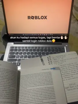 pengen cepet wisuda, biar fokus ke rosblok #roblox #promomakan1010 #foryou #fypシ゚ 