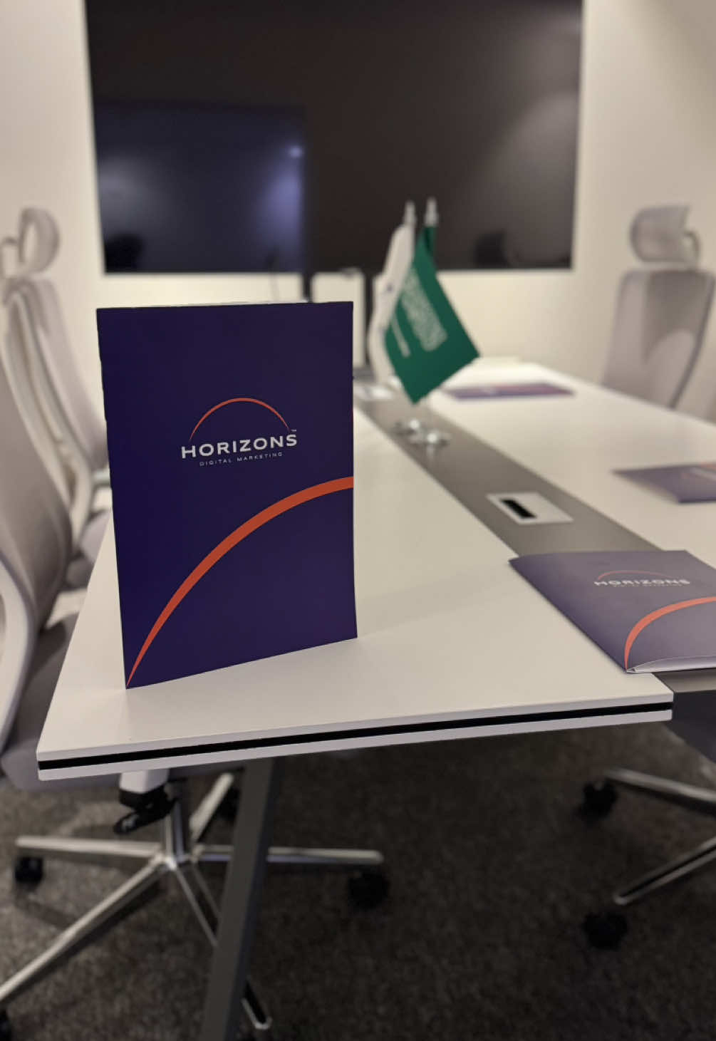 #تسويق_رقمي يحقق النتائج ، وفريق تسويقي في خدمة #بزنس ـك ، بشكل يخدم #مشروع ـك من خلال هورايزنس - #جدة 