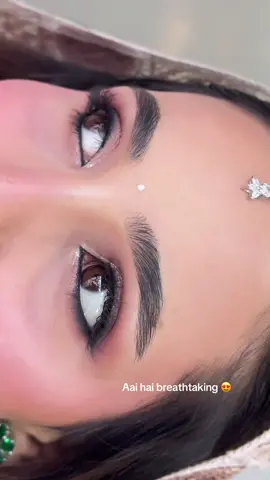 Breathtaking 😍#pearlmakeupandnailstudio #nepalimakeupartist #nepalibride #bridalmakeup #eyemakeup 