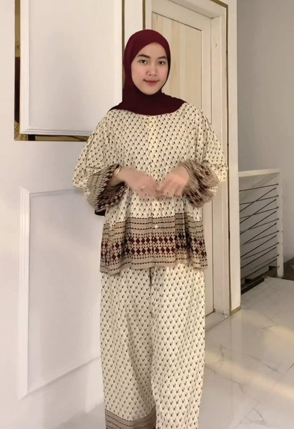 cakep bgt one set nya kalian wajib punya😭😍 #oneset #onesetmotif #onesetmurah #onesetkekinian 