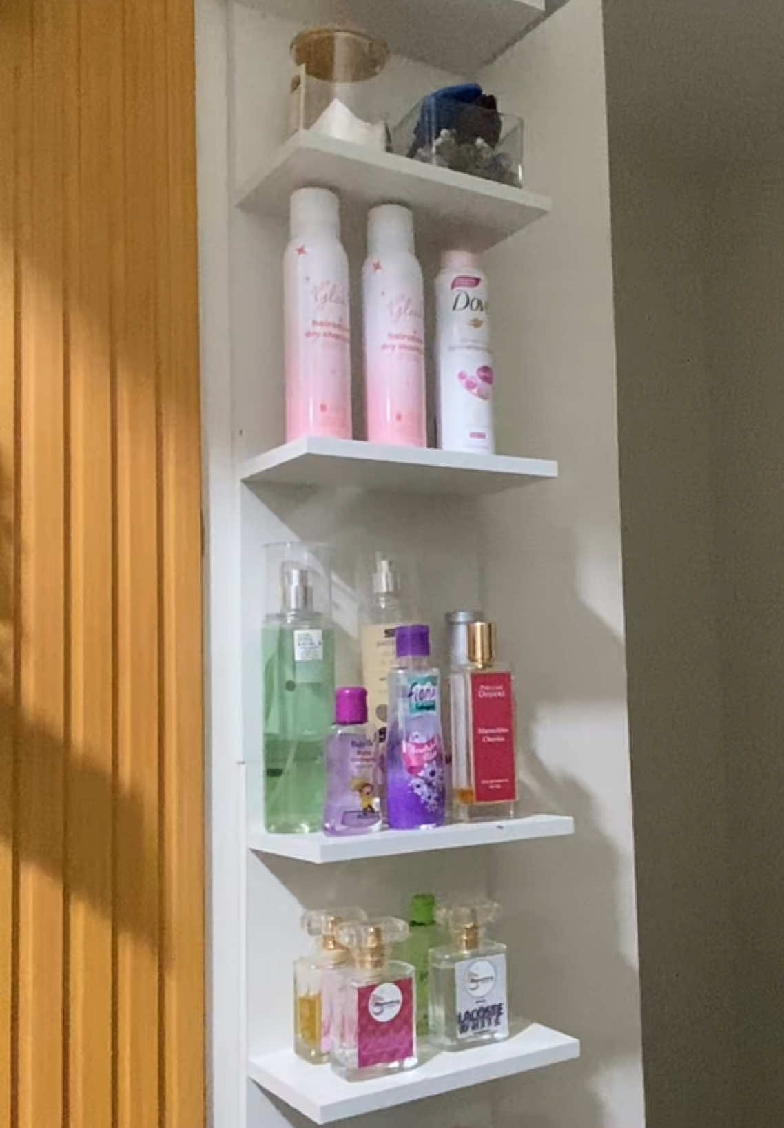 lovin my new organizer!! #hangingshelf #organizer #shelves #foryoupage #tiktokfinds 