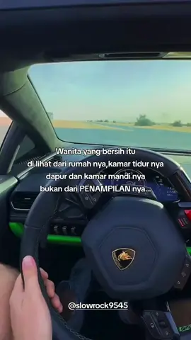 wanita itu harus bersih