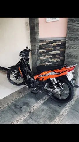 pokok e twostroke🤣 #twostroke #fizr_2stroke #foryou #fypp 