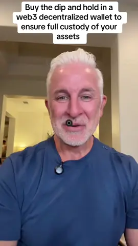 The market is crashing hard after Trump's 100% tariff tweet - stocks are red across the board and crypto's following fast. * The Nasdaq dropped 3.6%, Bitcoin slid near $105K, and even top altcoins like XRP, SOL, ADA, and ETH are bleeding. This isn't random it's fear, leverage, and panic all hitting at once. this is where wealth is made. #Crypto #Stocks #xrp #trump #tariffs 