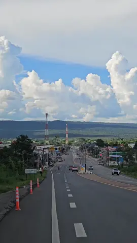 เดี๋ยวไปแก้ตัวใหม่คับไม่ยอมถ้าไม่ได้เจอทะเลหมอก😃😄🌿⛰️🏕🏞🛵🌱#จุดชมวิวผาหัวนาค #อุทยานแห่งชาติภูแลนคา #ชัยภูมิ #เพิ่งหัดเที่ยว 