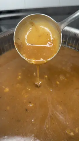 4 full recipe 🔍 👀 📲 💻 MELISSA JO & Make Ahead Turkey Gravy 🦃 BEST! #thanksgivingdinner #makeaheadturkeygravy #gravyrecipe #turkeygravy #holidaycooking 