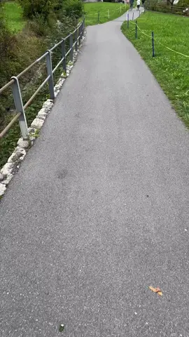 من اجمل القرى اللي زرتها في سويسرا🤍🤍. #سويسرا🇨🇭 #انترلاكن_سويسرا🇨🇭 #انترلاكن#ترند #fyp 