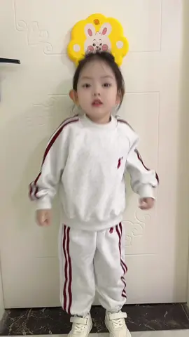 Set xinh #tiệmbésâusữa #quầnáotrẻem #béyêu 