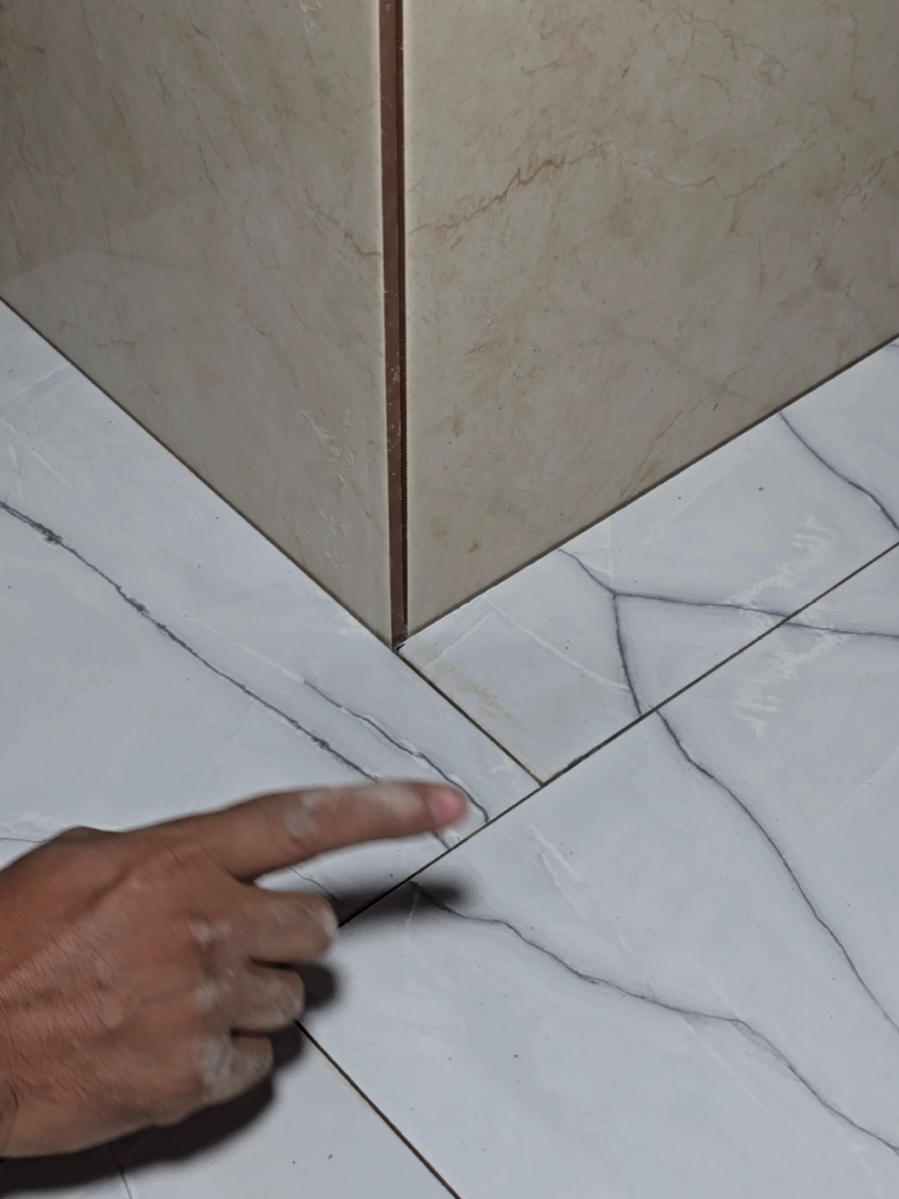 Smart & Fast Tile Installation — The Game-Changing Technique! 🚀🔧 #ProTips #TileInstallation #SmartBuilding #TileWork #DIYHome 