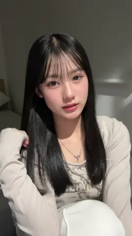 今日とか寒すぎて雪降るかと思った笑 前髪イメチェン♡⃛#10 #fypシ #中3 #おすすめ 