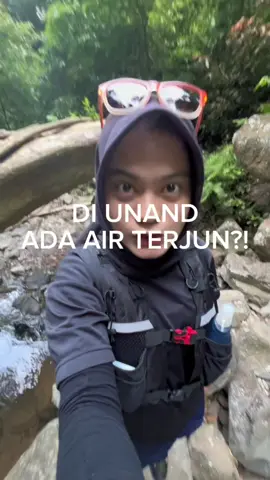 akhirnyaa😩 #unand #airterjun #curug #adventure #padang 