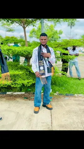 Thank GOD  for the journey ❤️🍾🥹🎉#trendingvideo #timzzy1frosh #fyp #vir #finalistinabit🎓 