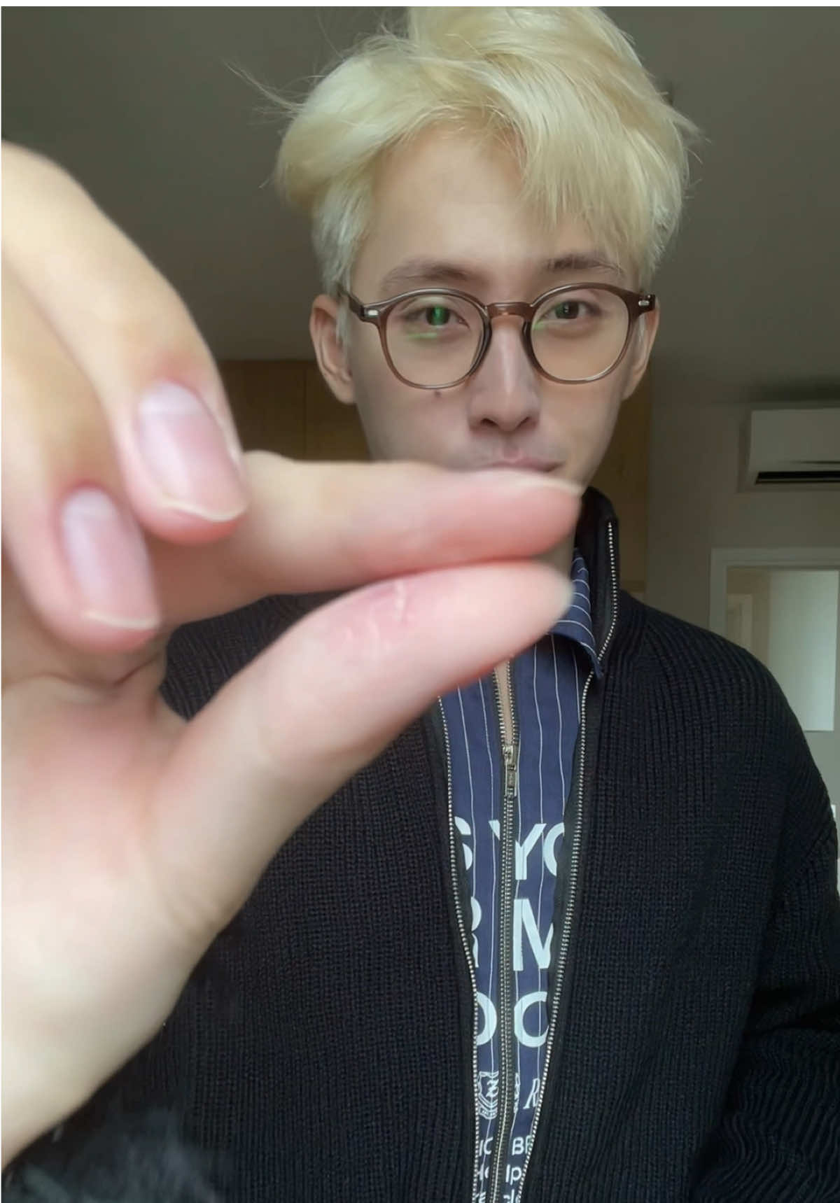 Thế này thì ra đường người ta nhìn mình mà phải đeo kính râm #carslan #kemnangtone #fyp #tachahao 