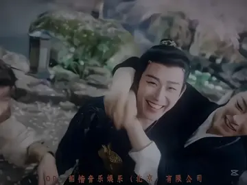 I'm going crazy, they look good together. 😫🤧#tianjiarui田嘉瑞 #neohou侯明昊 #actor #china #lewatberandafyp 