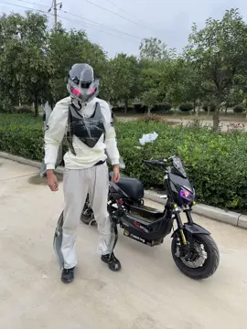 Bản robot và bản xe 🤣#xediendovietnam🇻🇳 #xediendotrungquocc🇨🇳 #namxmen🚀 