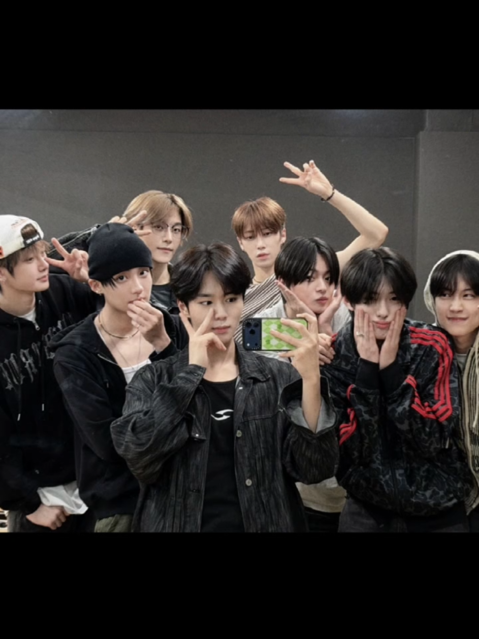 akhirnya ada update tan meskipun foto kemaren gpp yg penting update🥹🫶kangen bgt #ALD1 #alphadriveone #kpop #sangwon #junseo 