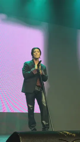 hwiyoung from sf9 covering back to friends by sombr🥹#sf9 #hwiyoung #viral #kpopfyp #kpop 