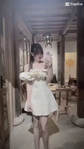 Nhiều người bảo em lăng nhăn, Trong khi Em không có nổi một Messager màu hồng#xuhuong #trending 