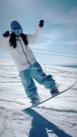 PVO: Cáp Nhĩ Tân – Trốn deadline, quẩy tuyết thôi! Ai mê tuyết trắng – trượt tuyết ⛷️❄️, xách vali lên Cáp Nhĩ Tân thôi! Check-in mây trắng, tuyết trắng, chill cùng trà nóng ☕ và ẩm thực Đông Bắc 🌨️✨ Đừng để deadline kéo chân, mùa đông này phải đi! 🎿 #foryoupage #viral #duet #fyp #capnhitan