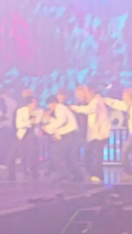 楽しそう😭 #treasure #jeongwoo #PULSEON in Seoul Day2