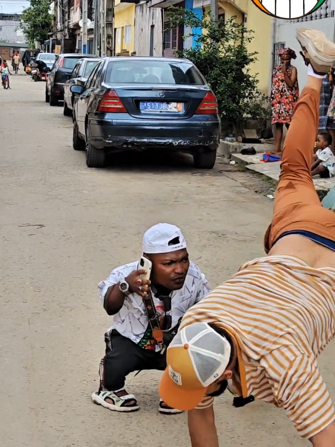 gamme d'ivoirien épisode 438 @moutchilelion  🎥🎞️🤣🇨🇮   😂😂😂  #cotedivoire   #abidjan225 🇨🇮   #humourivoiriens🇨🇮 #tiktokcotedivoire🇨🇮 #comedie @LASSISSI PRINCE @Hamoud TV @Youyou_sang @Aladji Garba @Bae Rose @Doudou 