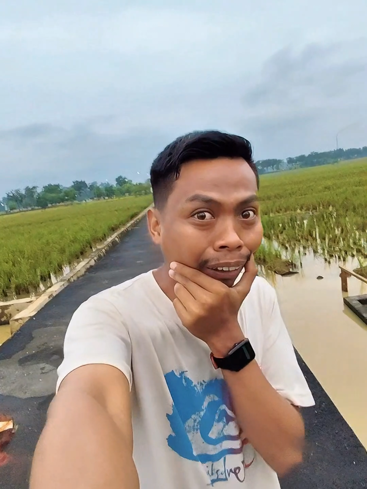 jenenge menungsa nah apa-apa ora gelem