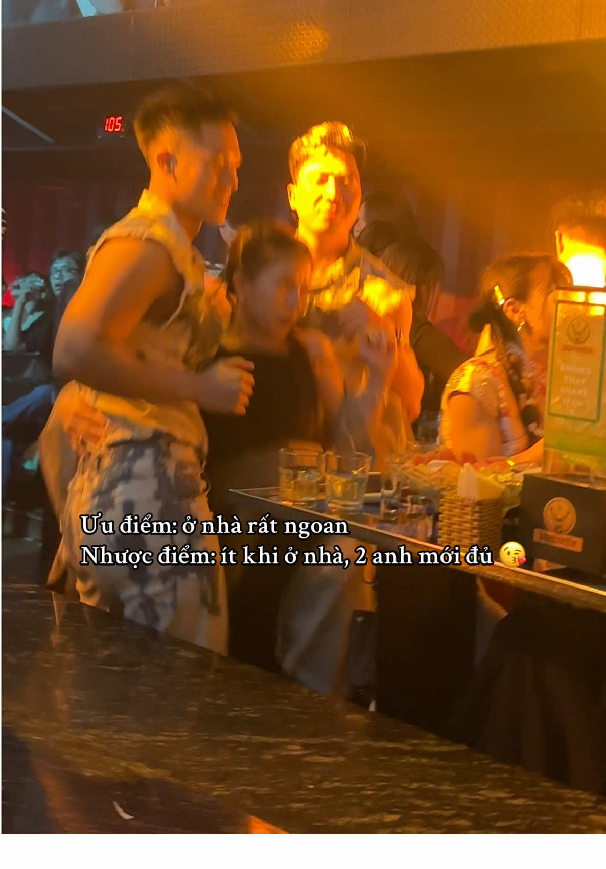 Chị nào ở nhà ngoan mà ít khi ở nhà điểm danh để Warm phát cho 2 anh nà 😘 #viral #bardalat #warmdalat #nightlife #trend 