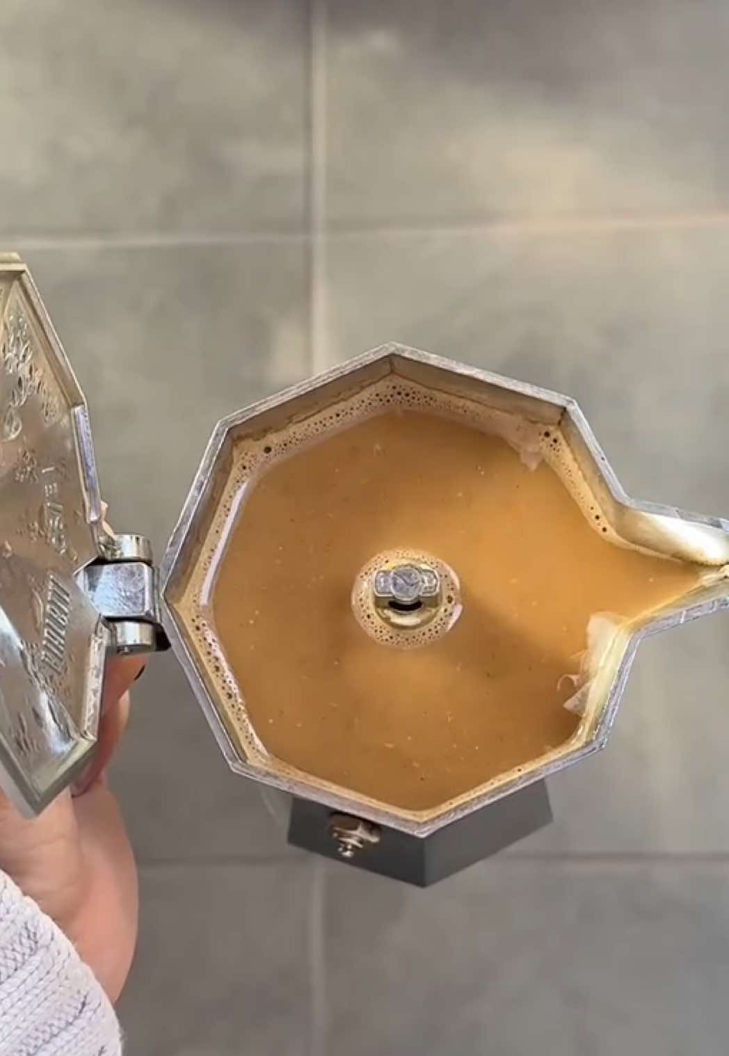 love her! #mokapot #mokapotcoffee #bialetti