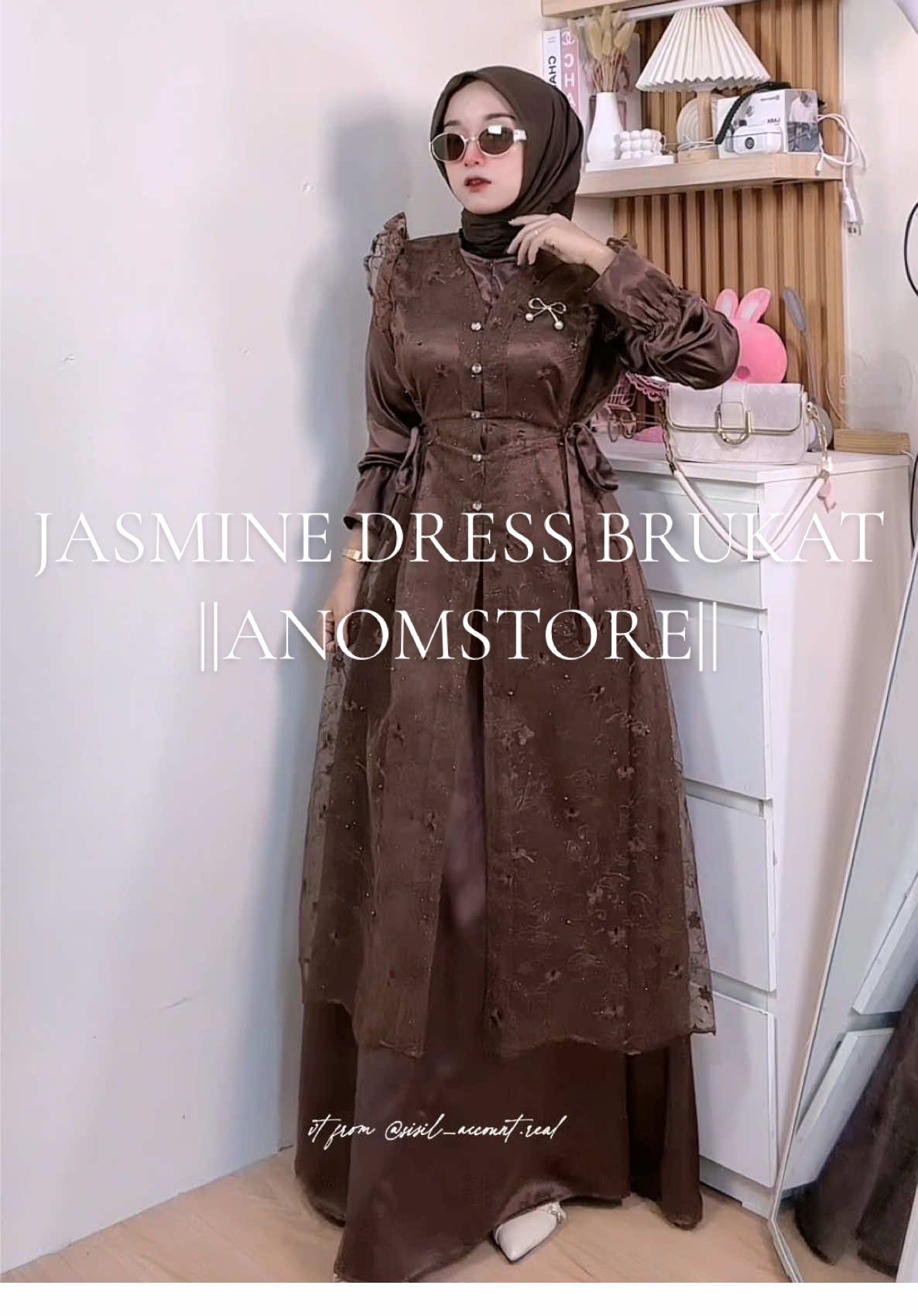 Jasmine dress from @anomstore warna MAHOGANY yaww🤎🤏🏻 ||note bbtb 48kg/153cm #dresscantik #dresslebaran #dresskondangan #mahogany #dressmewah 