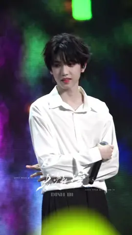 Cơm nước gì chưa mn, h Bi chuẩn bị đi ăn cơm đây. Chúc mn một buổi tối vui vẻ 🍀#zhuleft0506 #tung200918 #xuhuong2500 #tfgiatocf4 #nguyenhang 