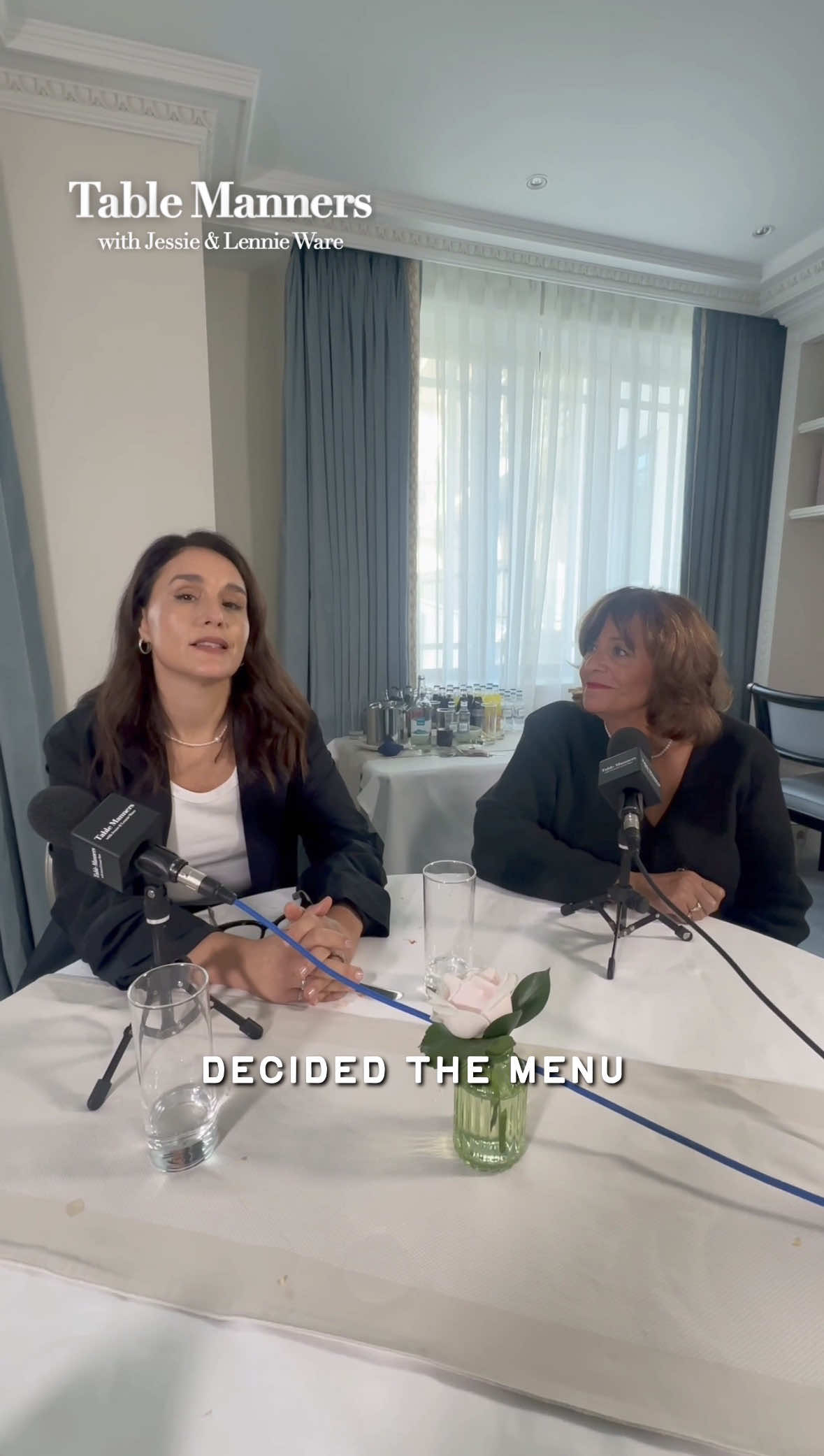 What a treat to a enjoy a delicious China Tang lunch at The Dorchester with the fabulous Gary Oldman!  #TableManners #GaryOldman #Podcast #ChinaTang #SlowHorses 