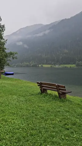 بحيرات و طبيعة النمسا 🇦🇹  Austria  #طبيعية #سفر #تصويري_احترافي_الاجواء👌🏻🕊😴  #explore #fyp 