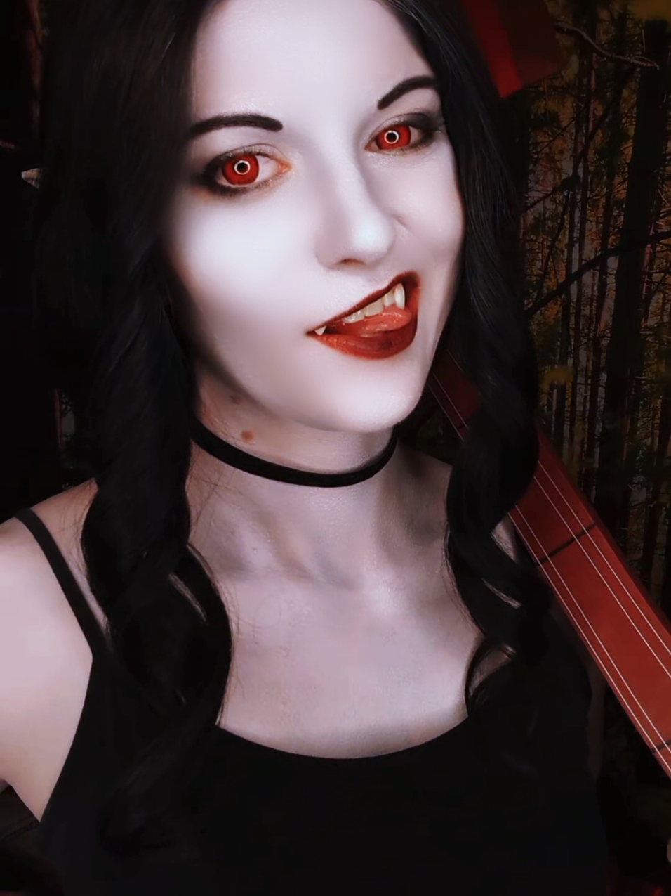 What marci wants, marci gets. #marceline #marcelinethevampirequeen #adventuretime #marcelinecosplay #cosplay 