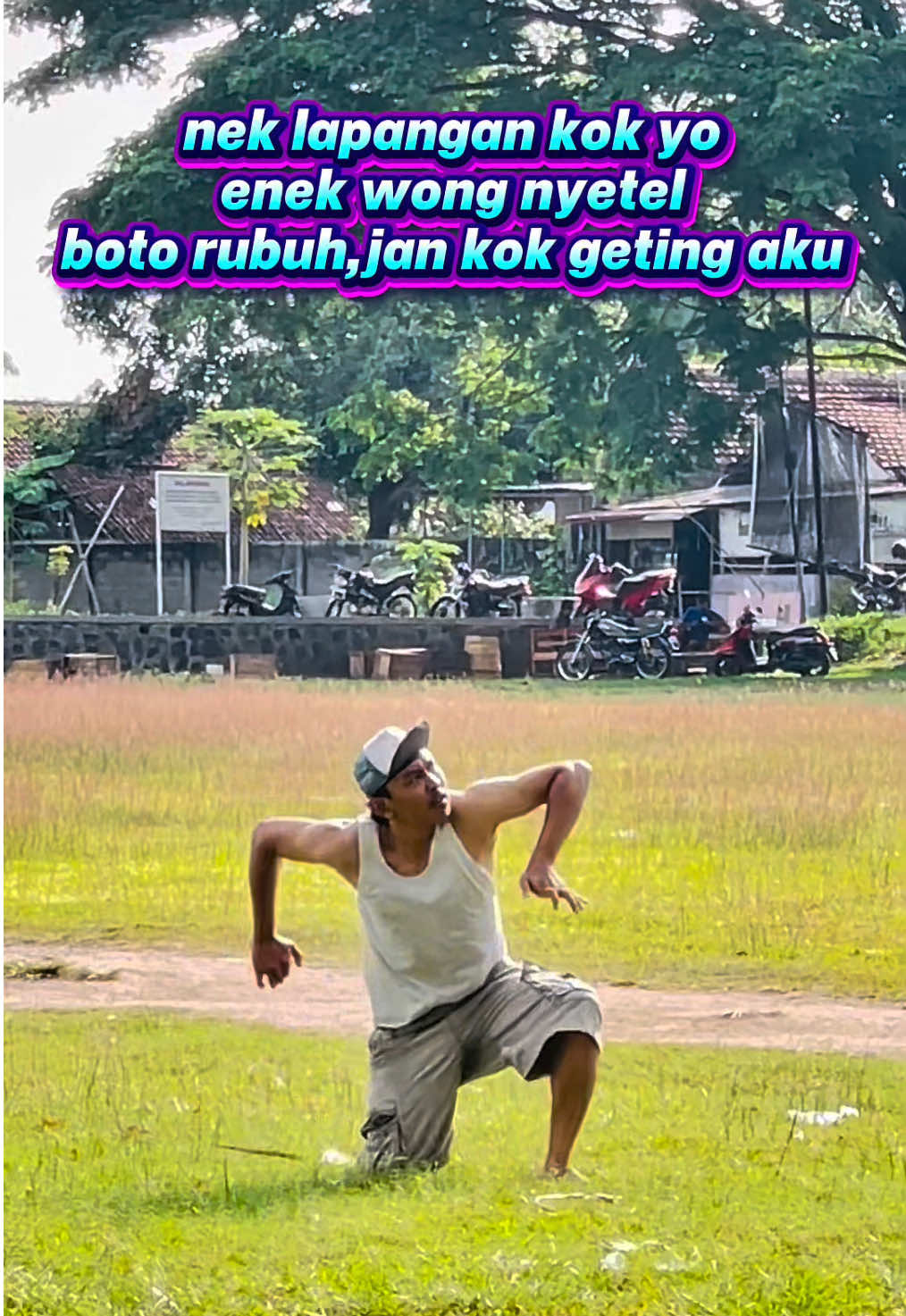 joget bambangan cakil di lapangan gedangan