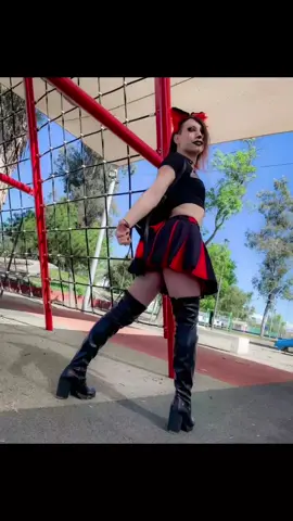 Fotitos de filmacion del trailer del Reality uwu Gracias a todes los felinos por estar apoyándome ❤️‍🔥🥰 Miau miau. Gracias @noctis.vortexx por las fotitos hermosas   Gracias @influencersdelamoda  y @jarabedelenguatv por la oportunidad ❤️‍🔥#cosplayer #trans #trend #furry #streamer 