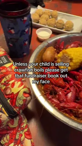 I hope the crawfish are growing big and strong. 🥰  Check out this crawfish waist tote. 