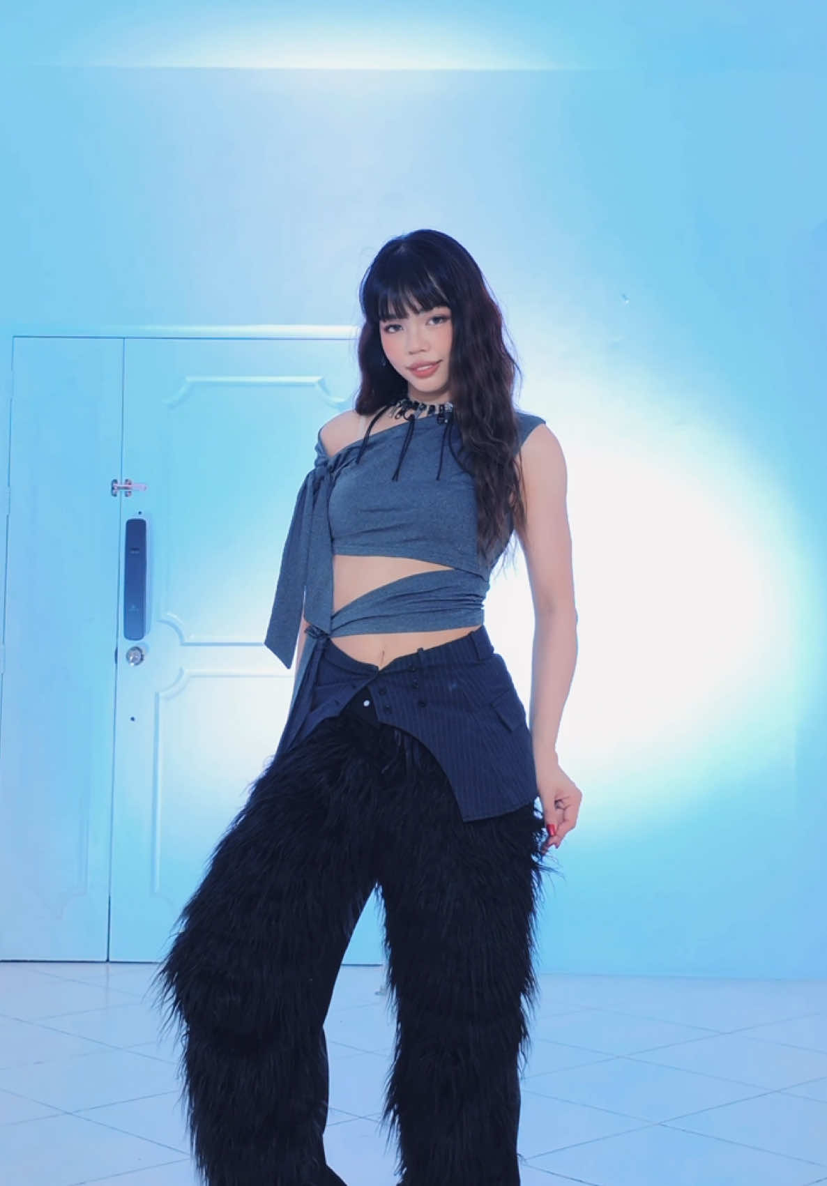 Mamma Mia dance break! @izna (이즈나)  #MammaMia #izna #kpop #fyp 