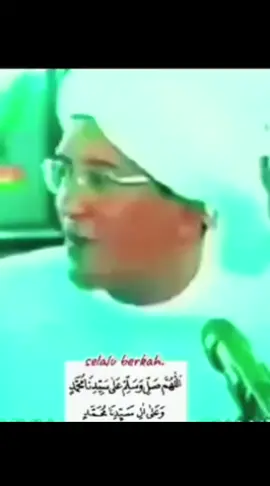 #fyp #tiktok #trending #viral mudahan berkat do'a para wali wali Allah kita wapat ka adaan hsonolhatimah Aminn