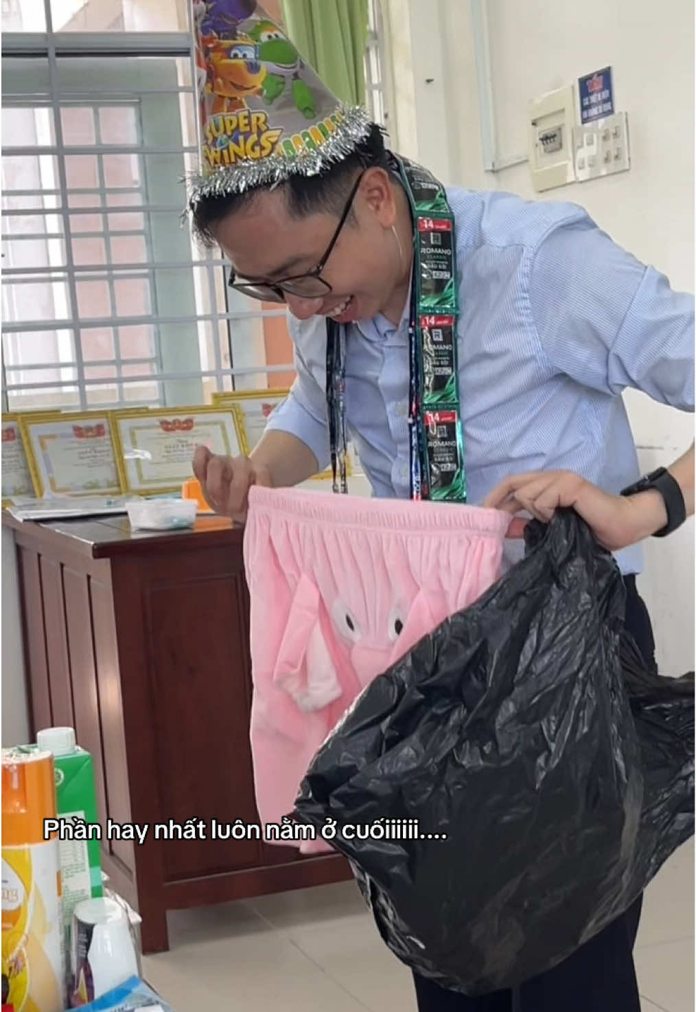 khui secret cùng thầy chủ nhiệm 🥳 #thecleanestclassroom #fyp #xh #cap3 