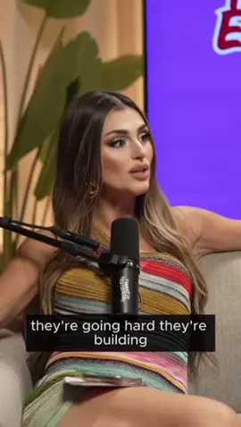 Hating girls ain’t happy, and happy girls ain’t hating. Link in bio for 1 on 1 sessions ❤️ #Love #Relationship #life #fyp #foryoupage 