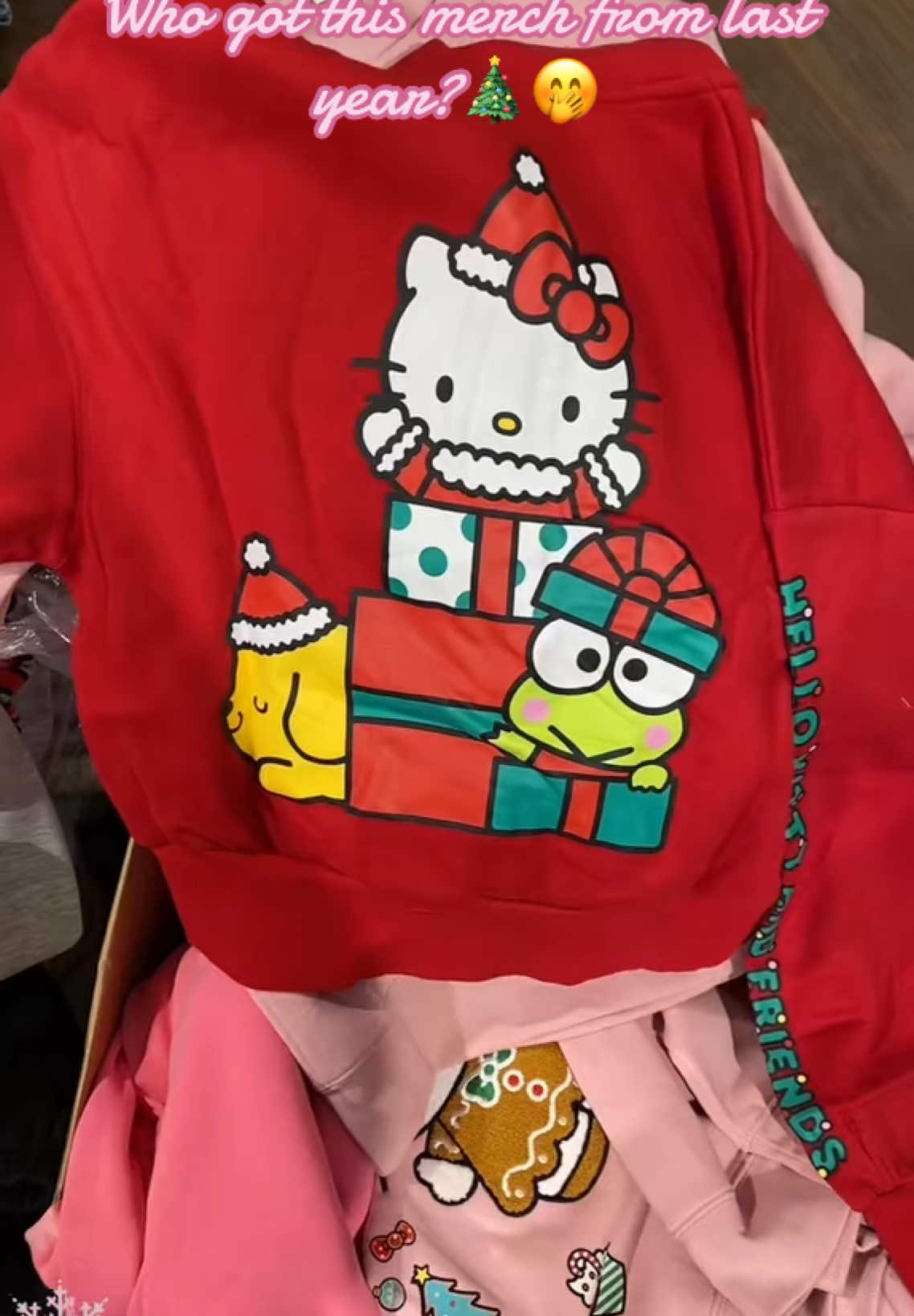 #onthisday @Aeropostale #aeropostale #hellokittylover #hellokittyandfriends #christmasdecor #holidays #christmastree #christmascountdown #fyp #followme 