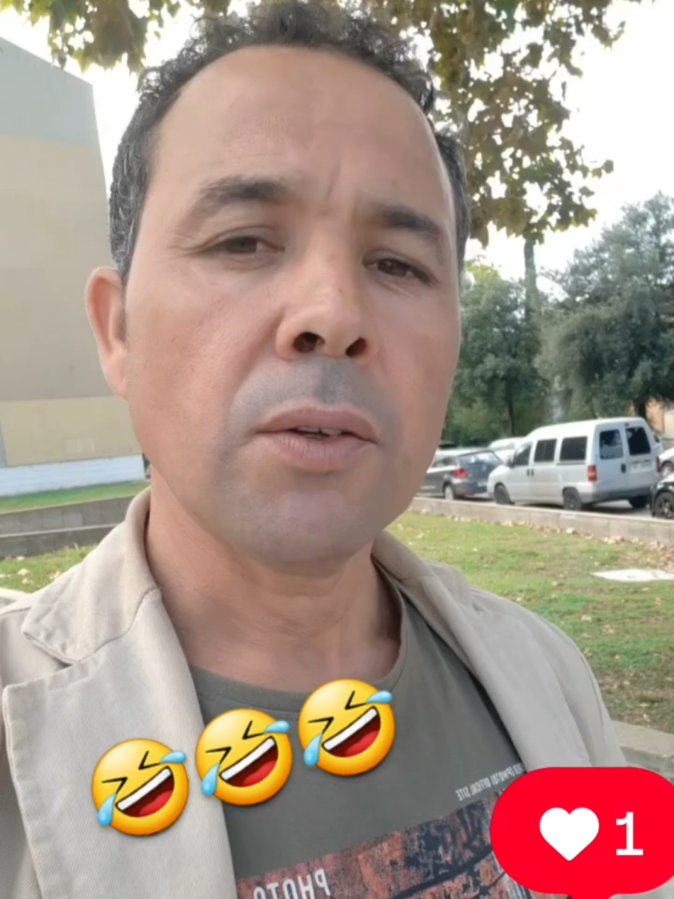مليار وفيلا 🤣