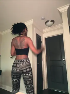 🤣🤣🤣#fyp#dance#viral#blackgirls#microlocs 